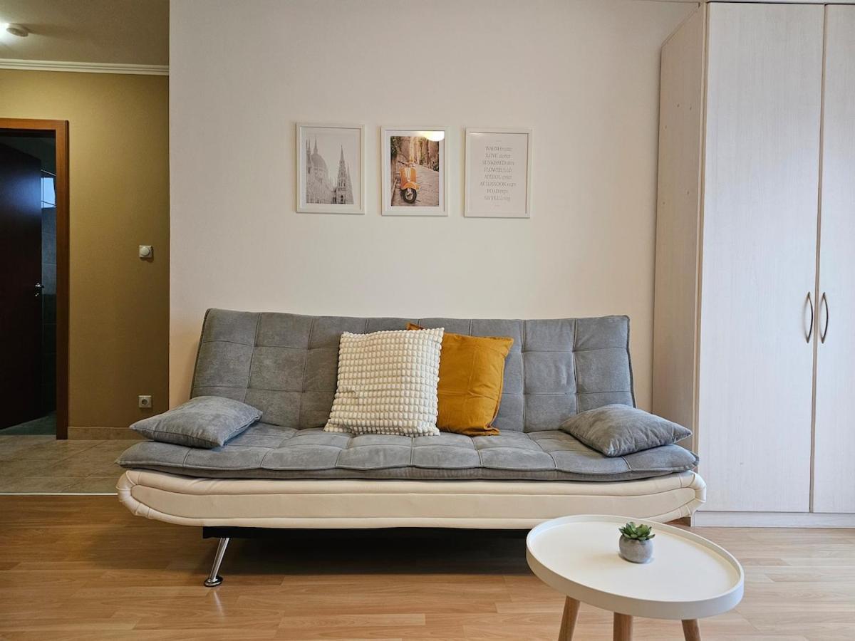 Apartment Petibo - Grove - Free Parking In Garage Budapest